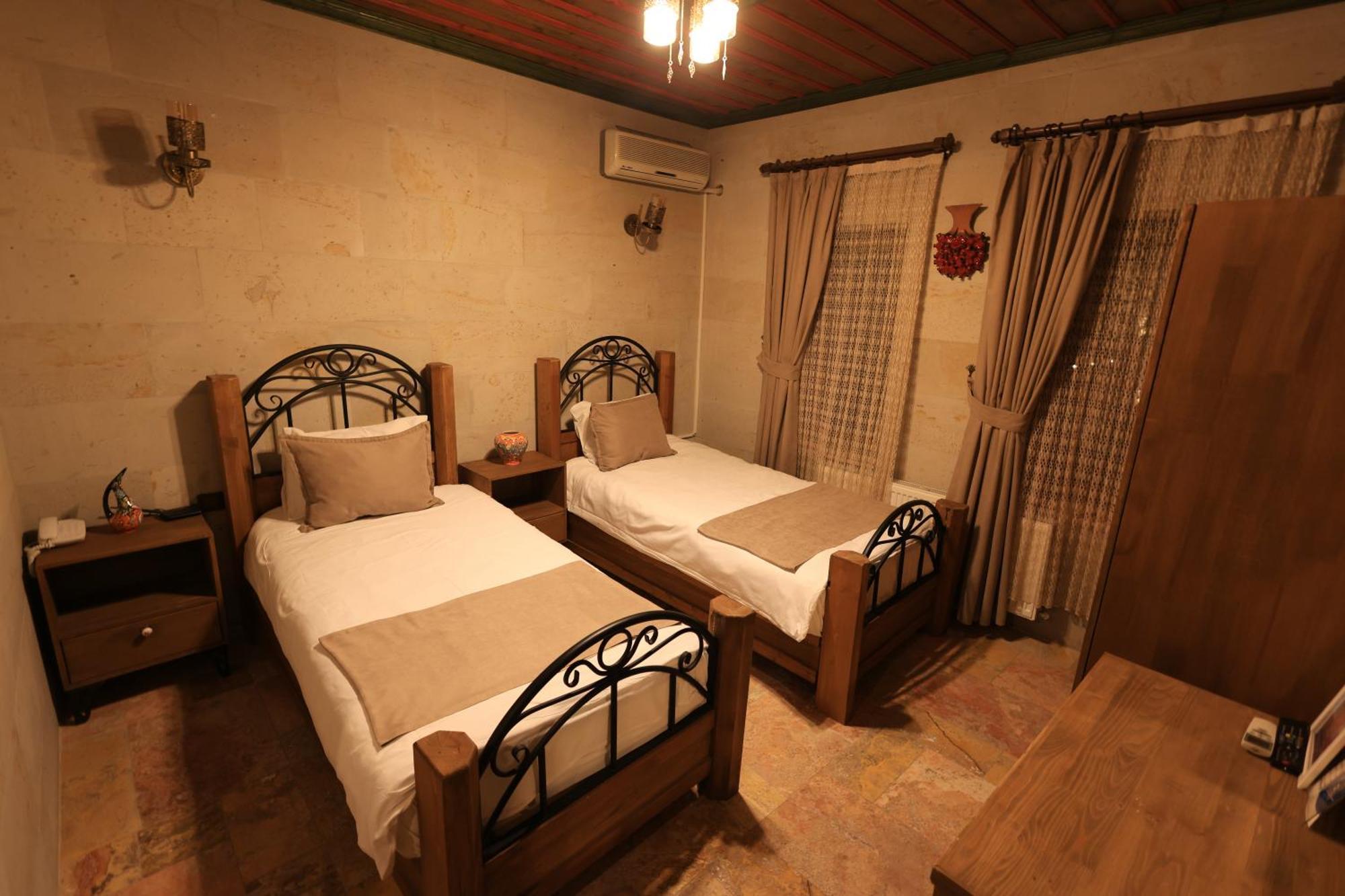 Katapa Stone House Hotel Goreme Exterior photo